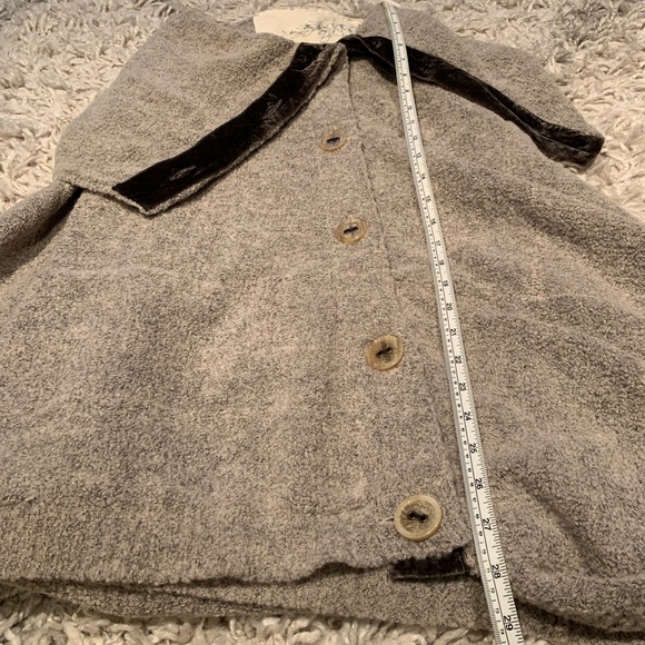 Anthropologie Angel of the North velveteen poncho - Picture 4 of 8